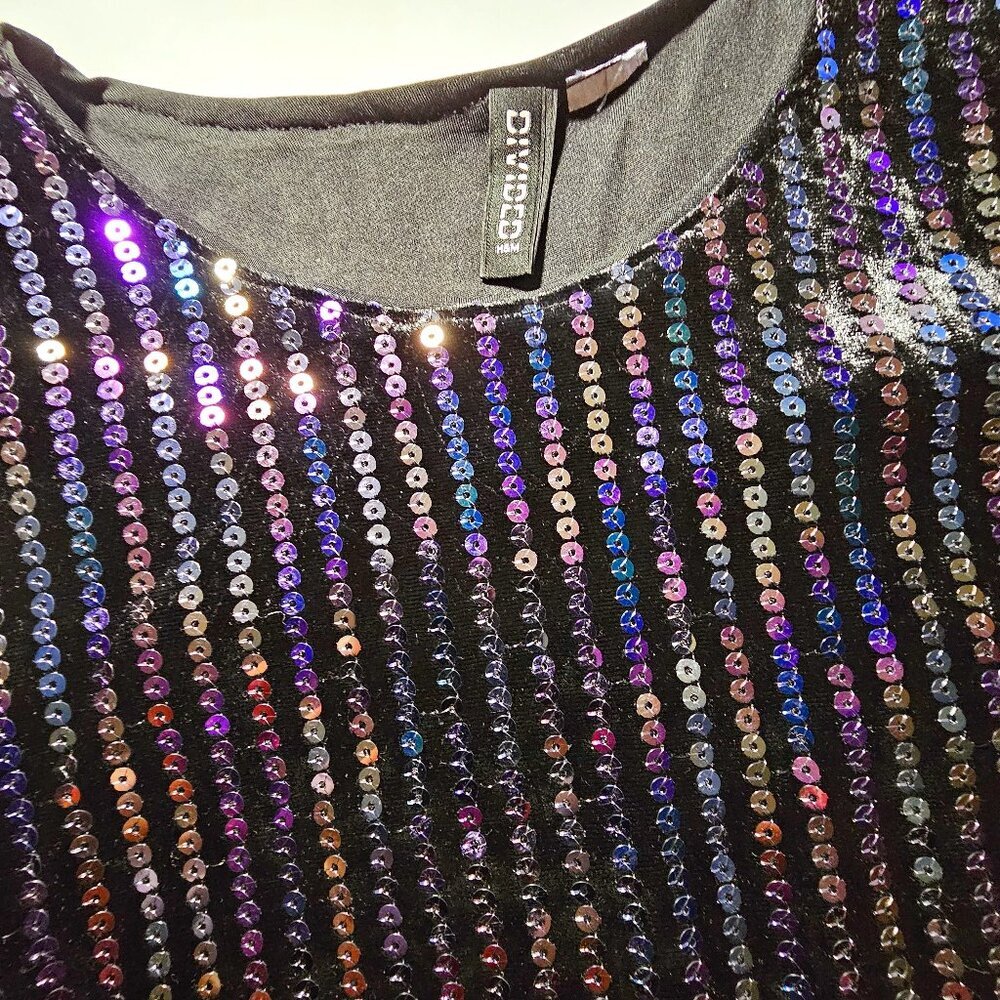 Divided H&M Black Velvet & Sequin Top - Picture 3 of 14